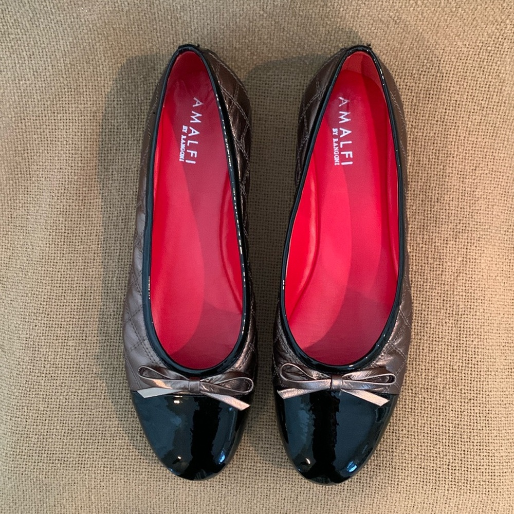 Amalfi by Rangoni Mimi ballet flats, 9M, black and bronze.